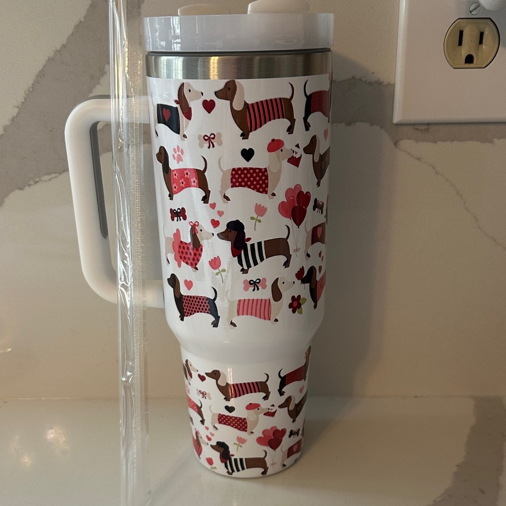 Dachshund Print Travel Mug